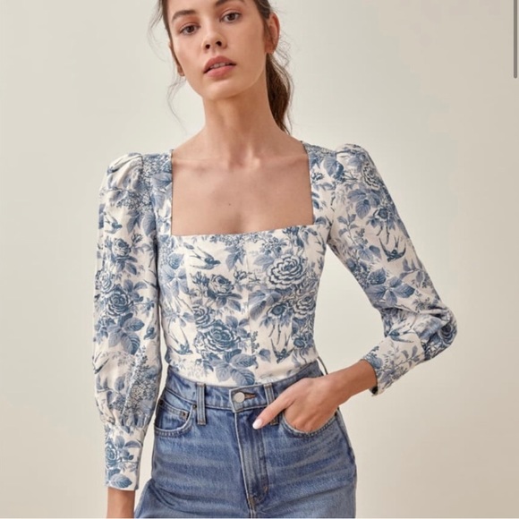 Reformation Tops - Reformation Stilton Floral Puff Sleeve Linen Top In White & Blue